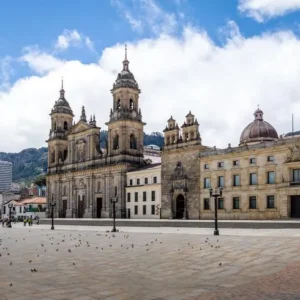 Qué hacer en Bogotá en un día: tours, cultura, naturaleza y experiencias cerca de la capital